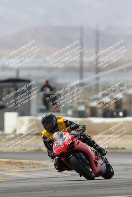 media/Mar-02-2025-Race Pace (Sun) [[8bec80ae00]]/12-Vested (Turn 2) 1111am/